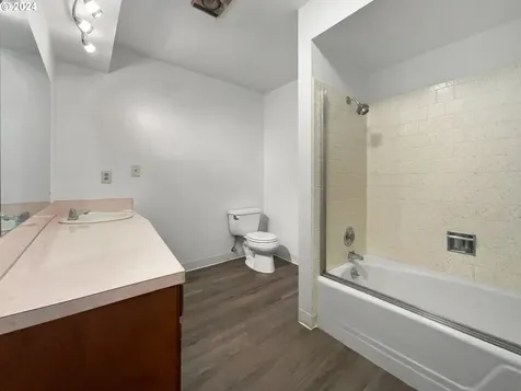 8900 Mount Rainier Drive Vancouver WA 98664