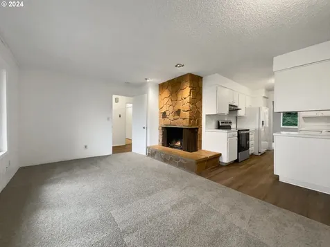 8900 Mount Rainier Drive Vancouver WA 98664