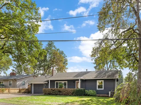 705 E Exeter Street Gladstone OR 97027