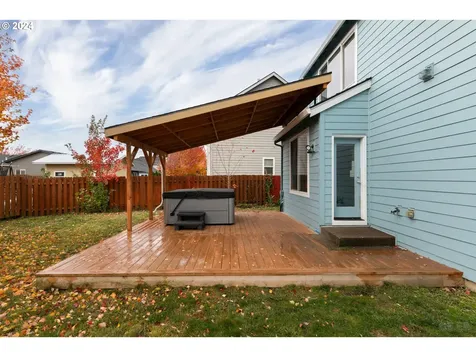 3018 Jonah Place Woodburn OR 97071