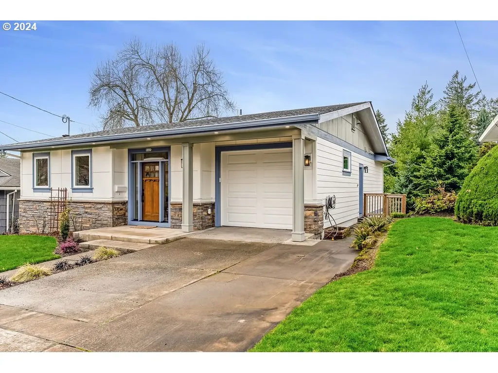 8425 Sw 9th Avenue Portland OR 97219