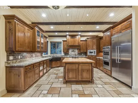20588 S Monpano Overlook Drive Oregon City OR 97045