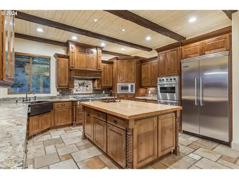 20588 S Monpano Overlook Drive Oregon City OR 97045