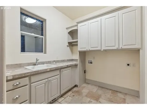 20588 S Monpano Overlook Drive Oregon City OR 97045