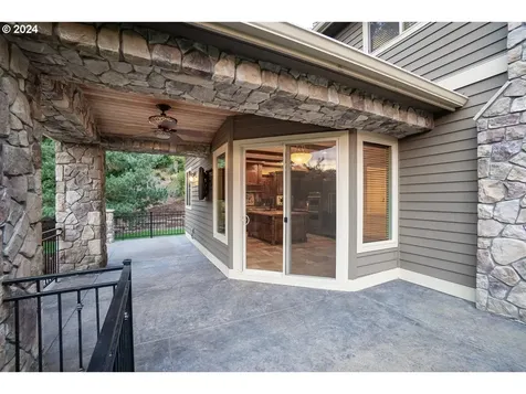 20588 S Monpano Overlook Drive Oregon City OR 97045