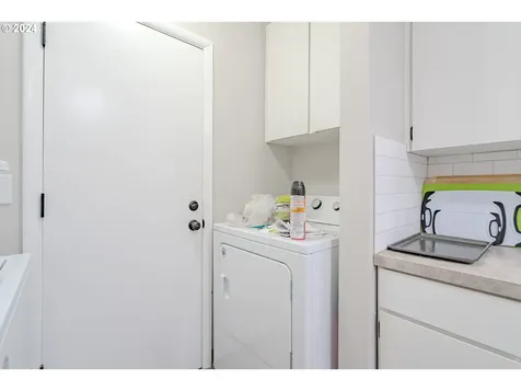 82 Dalen Street Carson WA 98610