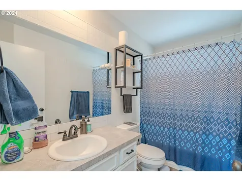 82 Dalen Street Carson WA 98610