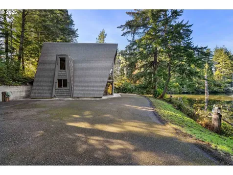 69140 Sharp Road North Bend OR 97459