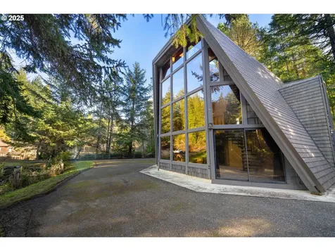 69140 Sharp Road North Bend OR 97459