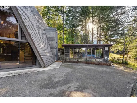 69140 Sharp Road North Bend OR 97459