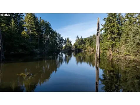 69140 Sharp Road North Bend OR 97459