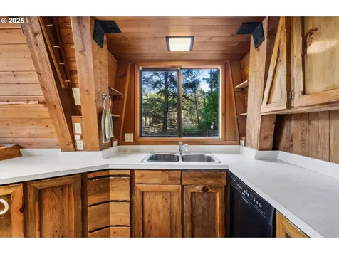 69140 Sharp Road North Bend OR 97459
