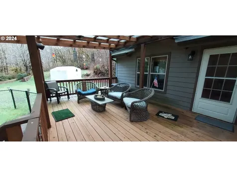 11882 E Mapleton Road Mapleton OR 97453