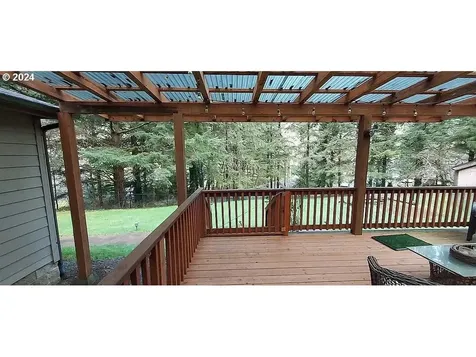 11882 E Mapleton Road Mapleton OR 97453