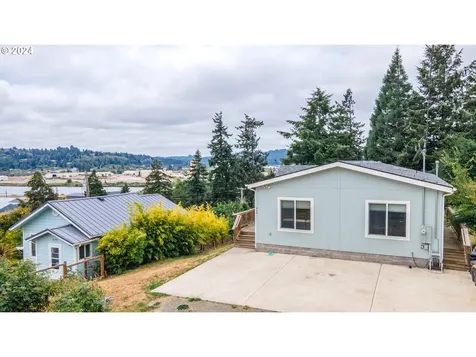 469 8th Avenue Coos Bay OR 97420