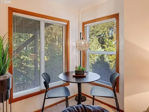 3226 SW Upper Drive Portland OR 97201