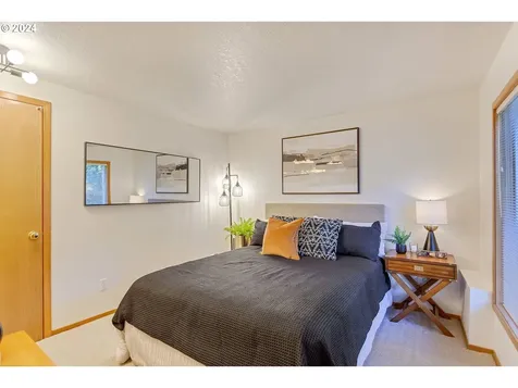 3226 SW Upper Drive Portland OR 97201