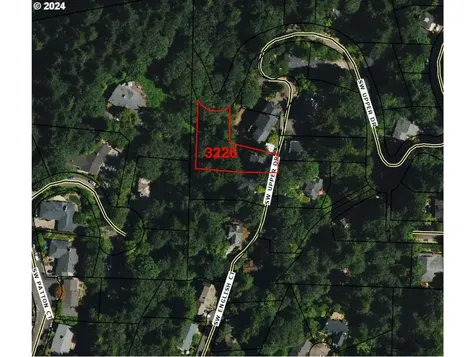 3226 SW Upper Drive Portland OR 97201