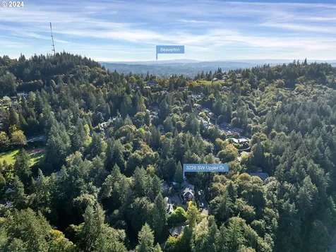 3226 SW Upper Drive Portland OR 97201