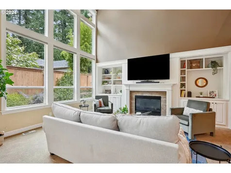 7414 SW 64th Place Portland OR 97219