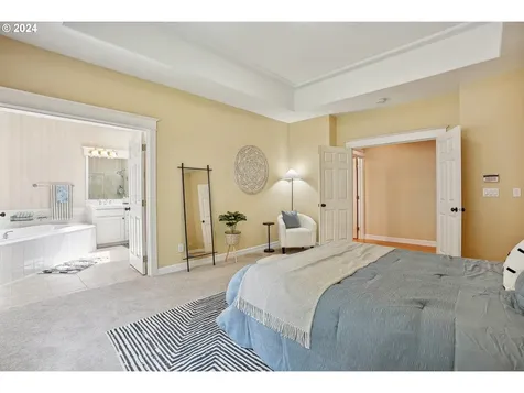 7414 SW 64th Place Portland OR 97219