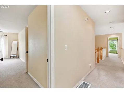 7414 SW 64th Place Portland OR 97219