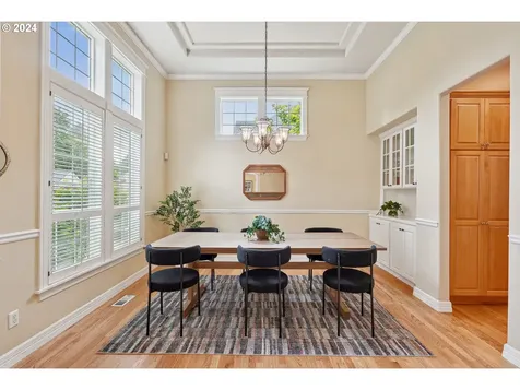 7414 SW 64th Place Portland OR 97219