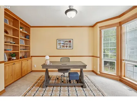 7414 SW 64th Place Portland OR 97219