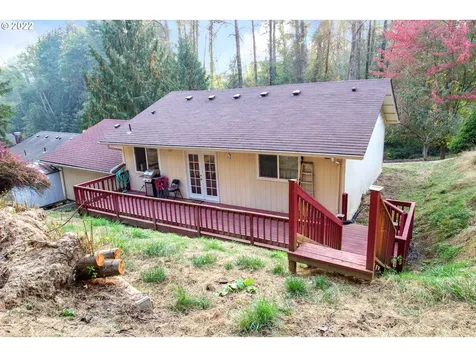 608 N 23rd Avenue Kelso WA 98626