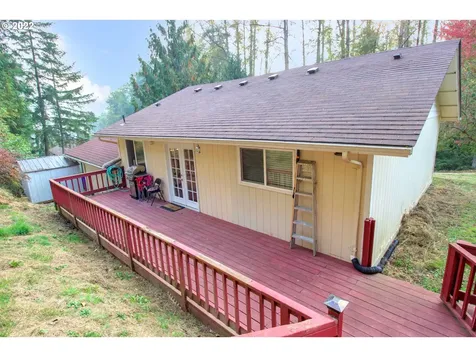 608 N 23rd Avenue Kelso WA 98626