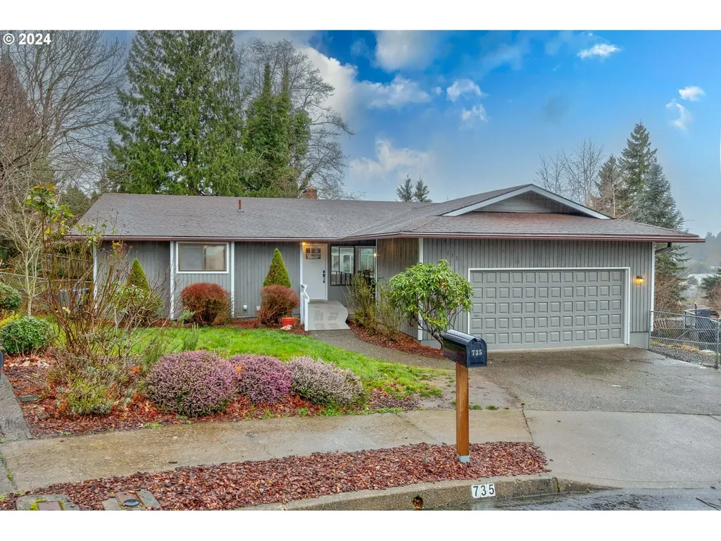 735 SW Blaine Place Gresham OR 97080