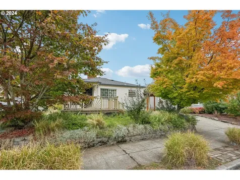 1001 N Buffalo Street Portland OR 97217