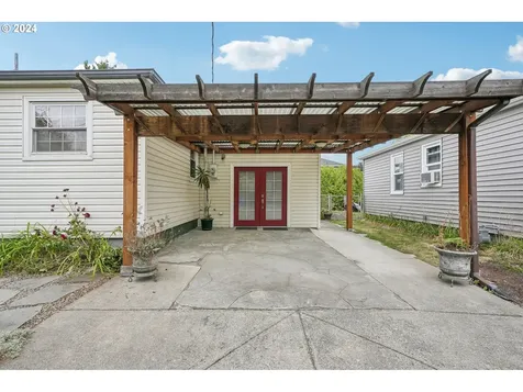 1001 N Buffalo Street Portland OR 97217