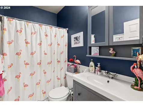 3708 E Grand Oak Drive Newberg OR 97132