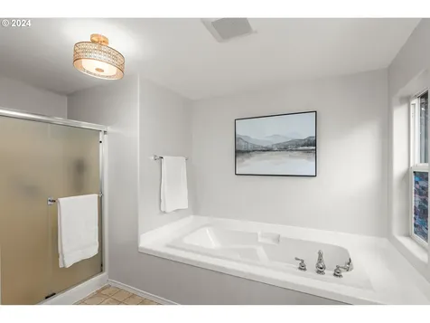 3708 E Grand Oak Drive Newberg OR 97132