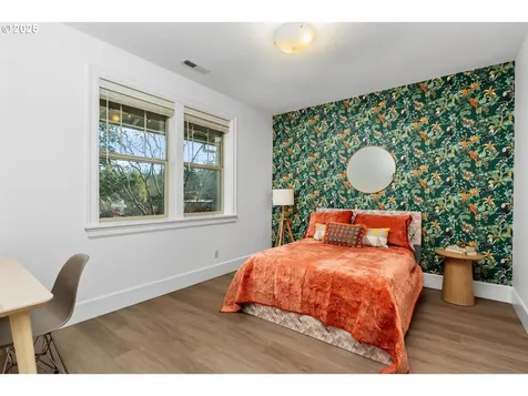 7819 SW Greenwood Drive Portland OR 97223