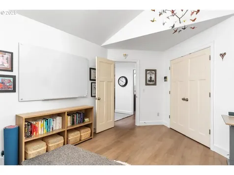 7819 SW Greenwood Drive Portland OR 97223