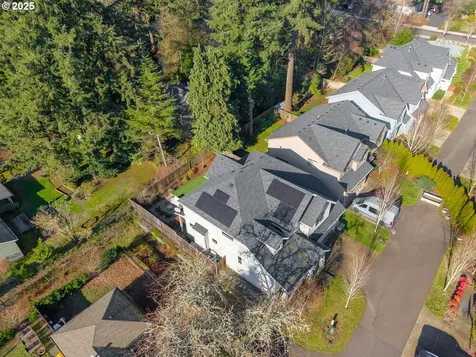 7819 SW Greenwood Drive Portland OR 97223
