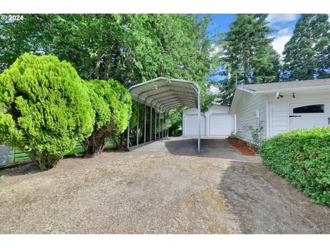 31710 Green Island Road Eugene OR 97408
