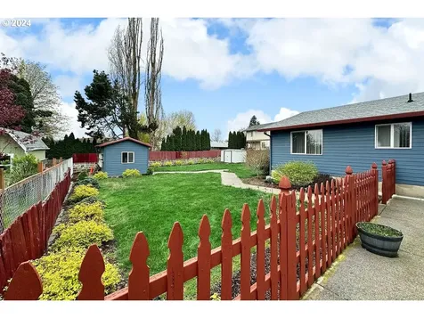 605 NW 116th Street Vancouver WA 98685