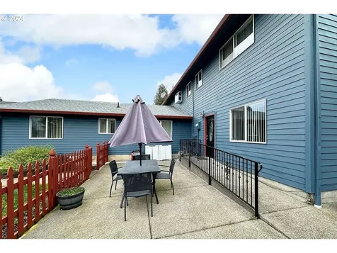 605 NW 116th Street Vancouver WA 98685