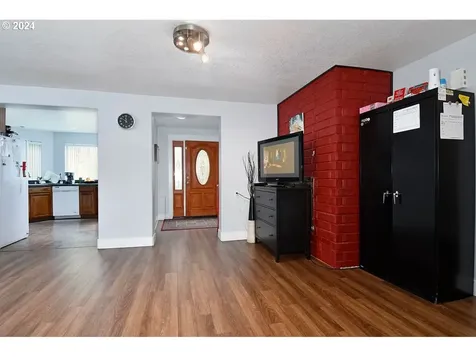 605 NW 116th Street Vancouver WA 98685