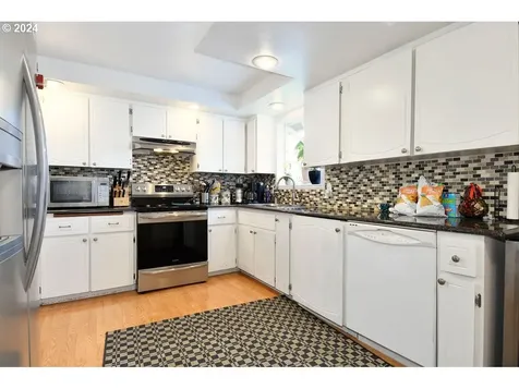 605 NW 116th Street Vancouver WA 98685
