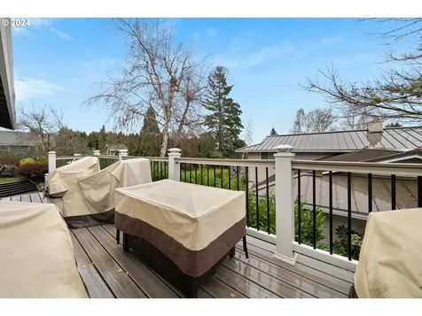 1490 NW 123rd Avenue Portland OR 97229