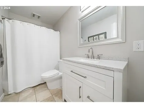 1490 NW 123rd Avenue Portland OR 97229