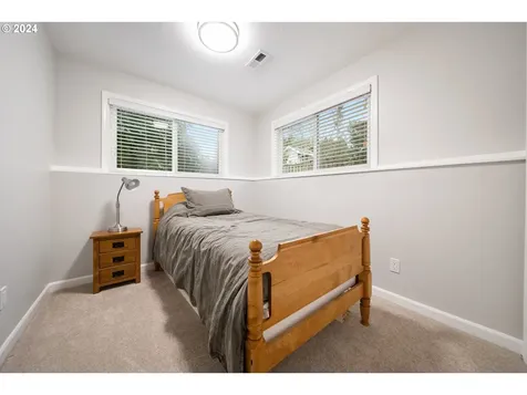 1490 NW 123rd Avenue Portland OR 97229