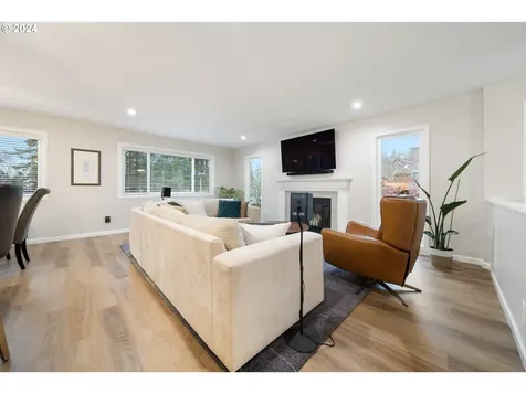 1490 NW 123rd Avenue Portland OR 97229