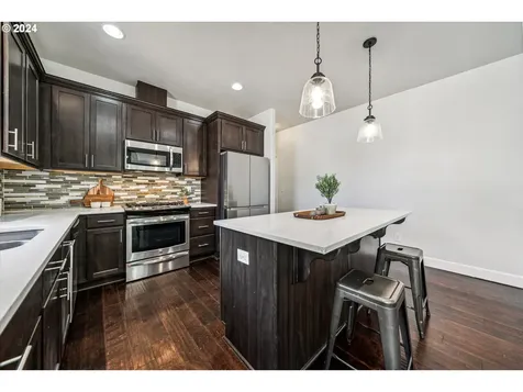 5731 Se Nehalem Street Portland OR 97206