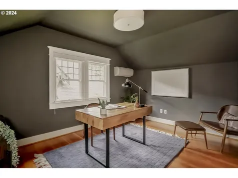 4246 Ne Flanders Street Portland OR 97213