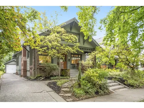 4246 Ne Flanders Street Portland OR 97213